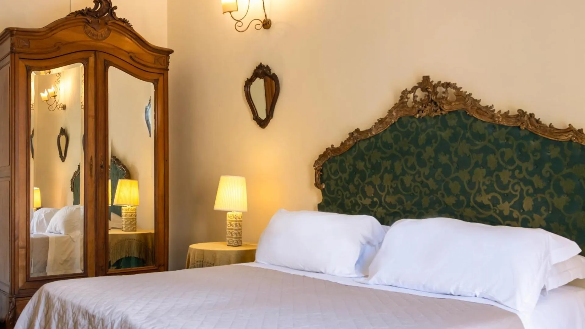 *** Bed & Breakfast Francalanza City Rooms Catania Italy